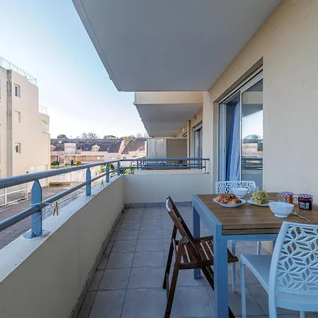 Royal Park - Happy Lägenhet