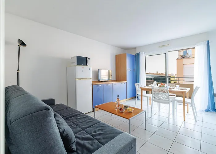 Royal Park - Happy Lägenhet