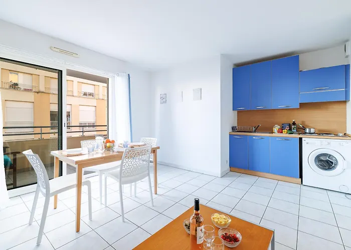 Royal Park - Happy Lägenhet *